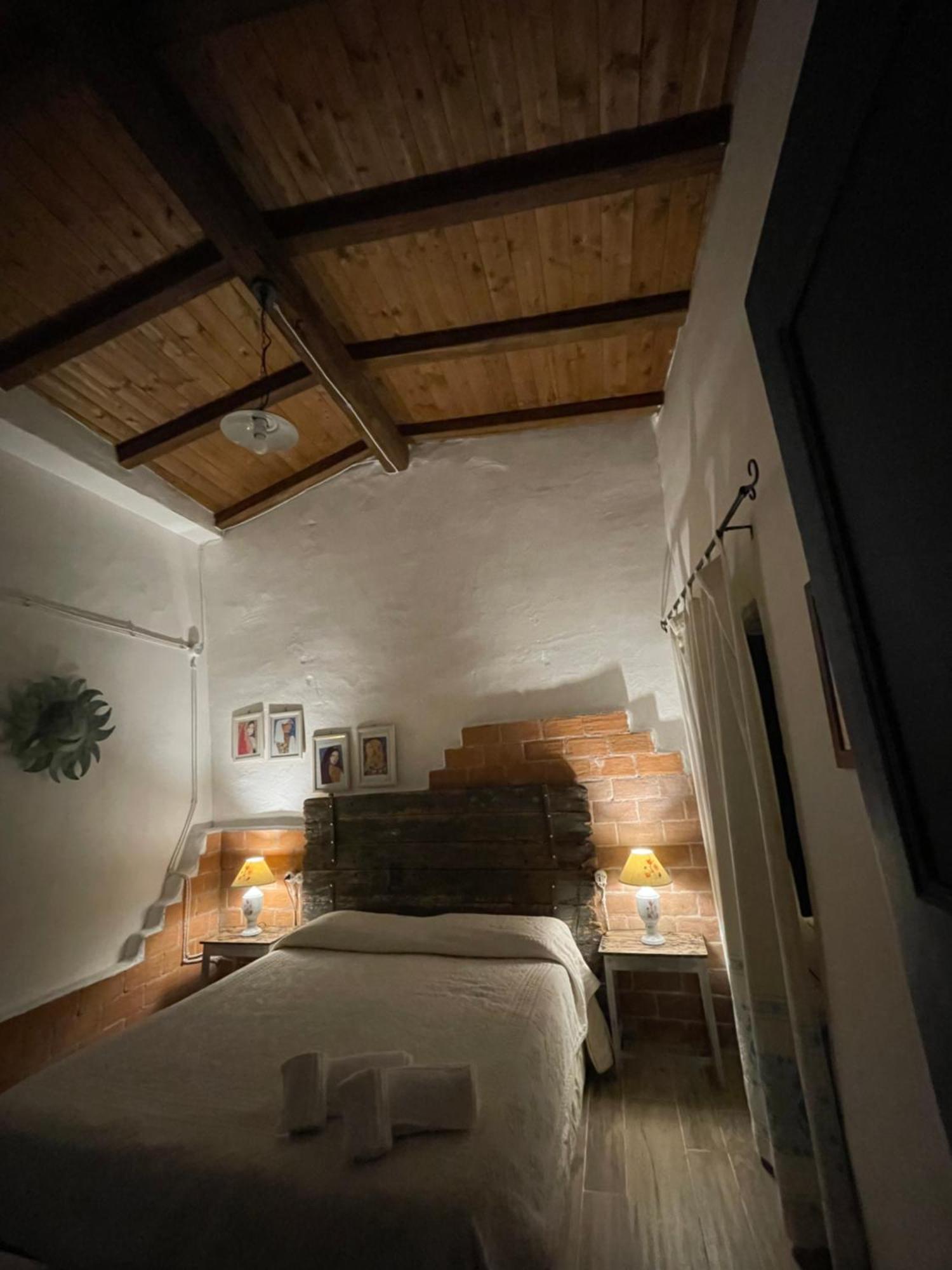 B&B Corte San Lussorio Oliena Kültér fotó