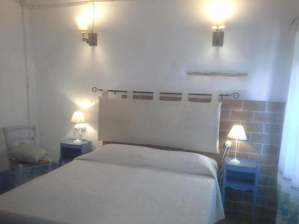 B&B Corte San Lussorio Oliena Kültér fotó